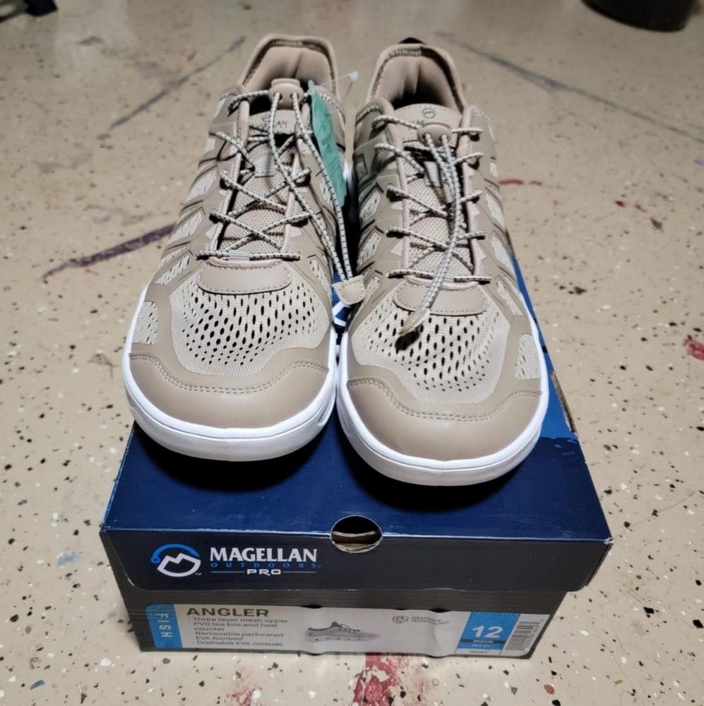 Magellan Outdoor Men shoes Pro Angler Size 12